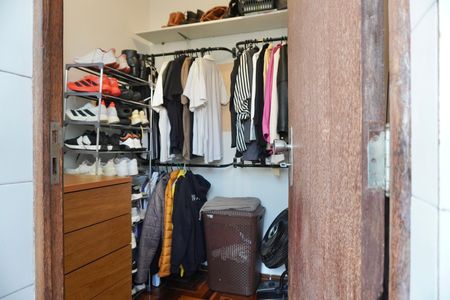 Apartamento para alugar com 79m², 2 quartos e 1 vaga Apartamento para alugar com 79m², 2 quartos e 1 vagaÁrea de Serviço - Quarto