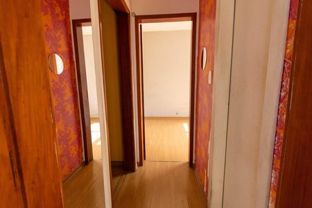 Corredor de apartamento à venda com 2 quartos, 76m² em Prado, Belo Horizonte