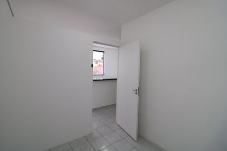 Apartamento para alugar com 38m², 1 quarto e sem vagaQuarto