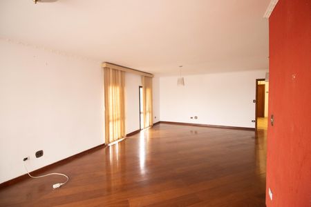 Apartamento para alugar com 135m², 3 quartos e 2 vagas Apartamento para alugar com 135m², 3 quartos e 2 vagasSala