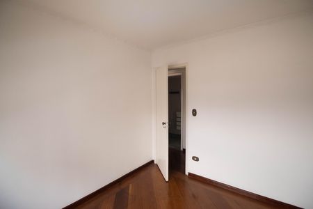 Apartamento para alugar com 135m², 3 quartos e 2 vagas Apartamento para alugar com 135m², 3 quartos e 2 vagasQuarto 2