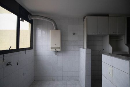 Apartamento para alugar com 135m², 3 quartos e 2 vagas Apartamento para alugar com 135m², 3 quartos e 2 vagasÁrea de Serviço