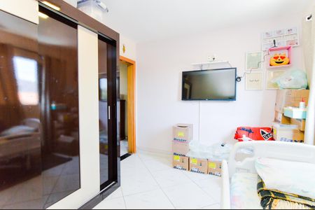 Quarto 1  de apartamento à venda com 2 quartos, 84m² em Jardim Vila Galvao, Guarulhos