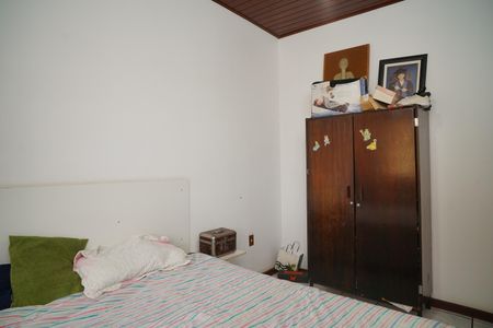Casa para alugar com 205m², 4 quartos e 4 vagas Casa para alugar com 205m², 4 quartos e 4 vagasQuarto 3