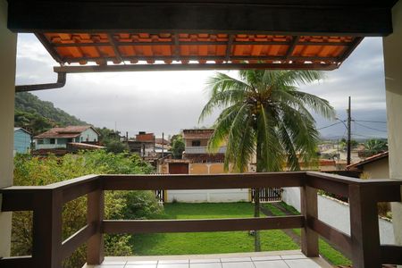 Casa para alugar com 205m², 4 quartos e 4 vagas Casa para alugar com 205m², 4 quartos e 4 vagasSacada