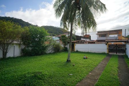 Casa para alugar com 205m², 4 quartos e 4 vagas Casa para alugar com 205m², 4 quartos e 4 vagasQuintal