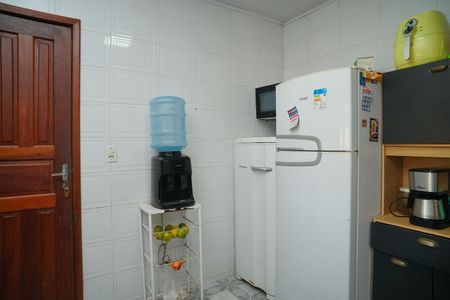 Casa para alugar com 205m², 4 quartos e 4 vagas Casa para alugar com 205m², 4 quartos e 4 vagasCozinha