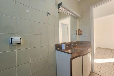 Apartamento para alugar com 2 quartos, 96m² em Jardim dos Passaros, Guarujá