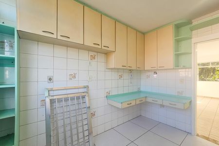 Apartamento para alugar com 2 quartos, 96m² em Jardim dos Passaros, Guarujá