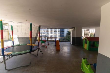 Apartamento à venda com 75m², 2 quartos e 1 vaga Apartamento à venda com 75m², 2 quartos e 1 vagaÁrea comum