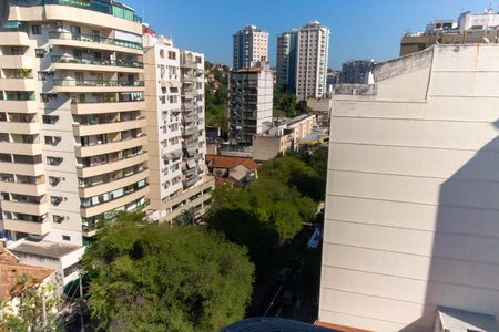 Apartamento à venda com 75m², 2 quartos e 1 vaga Apartamento à venda com 75m², 2 quartos e 1 vagaVista da Sala