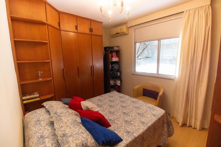Apartamento à venda com 75m², 2 quartos e 1 vaga Apartamento à venda com 75m², 2 quartos e 1 vagaQuarto 1