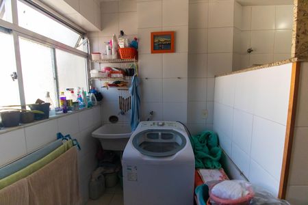 Apartamento à venda com 75m², 2 quartos e 1 vaga Apartamento à venda com 75m², 2 quartos e 1 vagaÁrea de Serviço