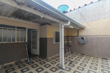 Área de Serviço de casa para alugar com 2 quartos, 70m² em Iguatemi, São Paulo