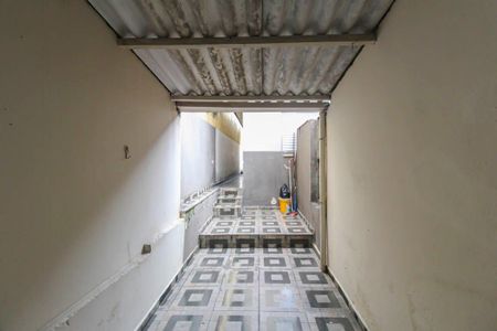 Quintal de casa para alugar com 2 quartos, 70m² em Iguatemi, São Paulo