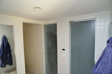 Casa de condomínio à venda com 750m², 4 quartos e 4 vagas Casa de condomínio à venda com 750m², 4 quartos e 4 vagasSauna