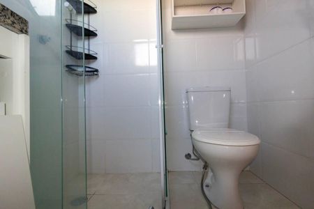 Apartamento à venda com 29m², 1 quarto e 1 vaga Apartamento à venda com 29m², 1 quarto e 1 vagaBanheiro