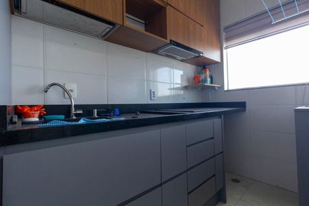 Cozinha e Área de Serviço de apartamento à venda com 1 quarto, 29m² em Vila Carrão, São Paulo