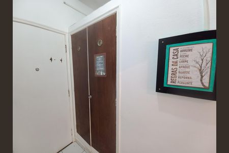 Studio à venda com 43m², 1 quarto e sem vaga Studio à venda com 43m², 1 quarto e sem vagaStudio