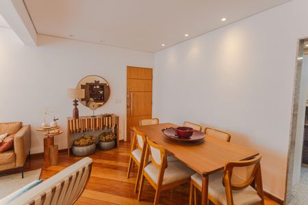 Apartamento à venda com 114m², 3 quartos e 1 vagaSala