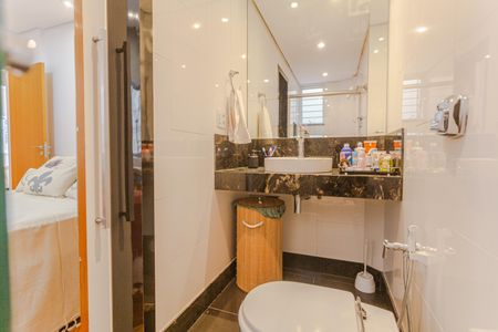 Apartamento à venda com 114m², 3 quartos e 1 vagaBanheiro da Suíte
