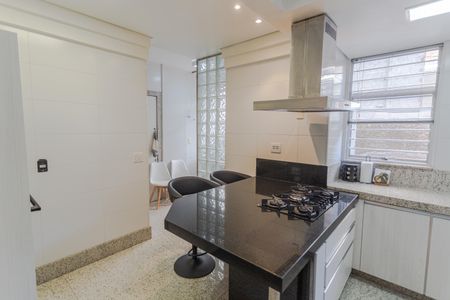 Cozinha de apartamento à venda com 3 quartos, 114m² em Anchieta, Belo Horizonte