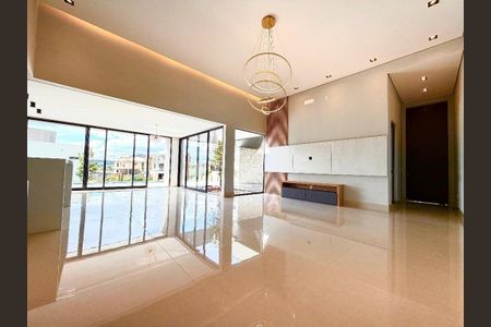 Casa à venda com 4 quartos, 286m² em Conjunto Habitacional Vila Maria, Lagoa Santa