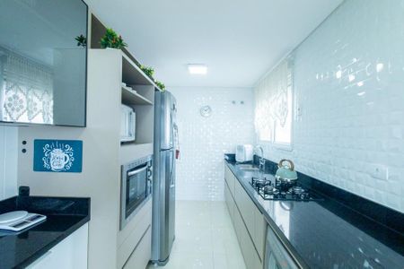 Apartamento à venda com 113m², 3 quartos e 2 vagas Apartamento à venda com 113m², 3 quartos e 2 vagasCozinha