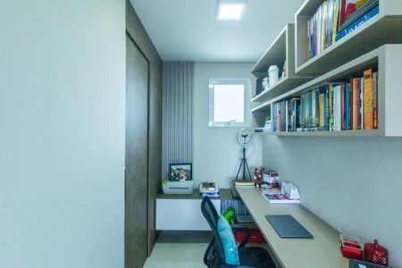 Apartamento à venda com 113m², 3 quartos e 2 vagas Apartamento à venda com 113m², 3 quartos e 2 vagasEscritório