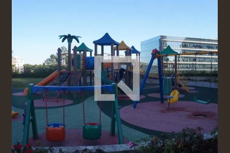 Apartamento à venda com 113m², 3 quartos e 2 vagas Apartamento à venda com 113m², 3 quartos e 2 vagasÁrea comum - Playground
