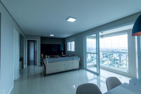 Apartamento à venda com 113m², 3 quartos e 2 vagas Apartamento à venda com 113m², 3 quartos e 2 vagasSala