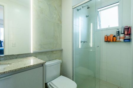 Banheiro da Suite 1 de apartamento à venda com 3 quartos, 113m² em Cristo Rei, Curitiba