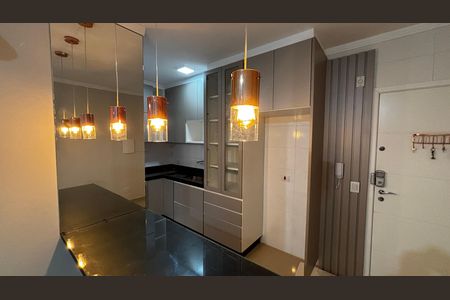 Apartamento à venda com 55m², 2 quartos e 1 vaga Apartamento à venda com 55m², 2 quartos e 1 vagaCozinha