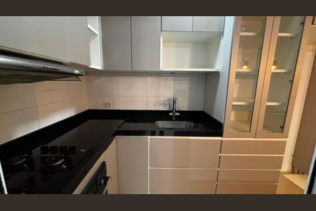 Apartamento à venda com 55m², 2 quartos e 1 vaga Apartamento à venda com 55m², 2 quartos e 1 vagaCozinha
