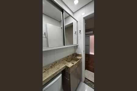 Apartamento à venda com 55m², 2 quartos e 1 vaga Apartamento à venda com 55m², 2 quartos e 1 vagaBanheiro da Suíte