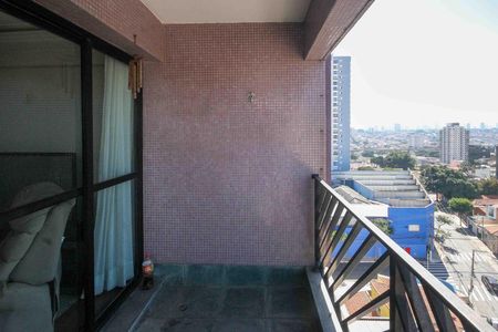 Apartamento à venda com 78m², 3 quartos e 1 vaga Apartamento à venda com 78m², 3 quartos e 1 vagaVaranda