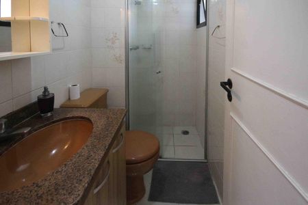 Apartamento à venda com 78m², 3 quartos e 1 vaga Apartamento à venda com 78m², 3 quartos e 1 vagaBanheiro Social