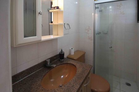 Apartamento à venda com 78m², 3 quartos e 1 vaga Apartamento à venda com 78m², 3 quartos e 1 vagaBanheiro Social