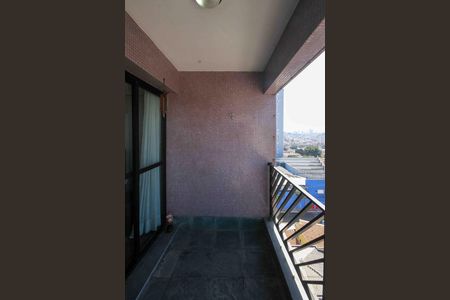Apartamento à venda com 78m², 3 quartos e 1 vaga Apartamento à venda com 78m², 3 quartos e 1 vagaVaranda