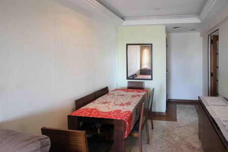 Apartamento à venda com 78m², 3 quartos e 1 vaga Apartamento à venda com 78m², 3 quartos e 1 vagaSala de Jantar