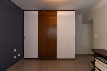 Apartamento para alugar com 130m², 3 quartos e 1 vaga Apartamento para alugar com 130m², 3 quartos e 1 vagaSuíte 1