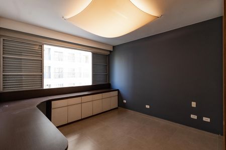Apartamento para alugar com 130m², 3 quartos e 1 vaga Apartamento para alugar com 130m², 3 quartos e 1 vagaSuíte 1