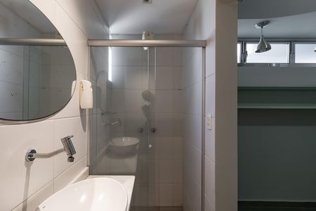 Apartamento para alugar com 130m², 3 quartos e 1 vaga Apartamento para alugar com 130m², 3 quartos e 1 vagaBanheiro da Suíte 2