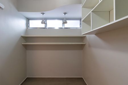Apartamento para alugar com 130m², 3 quartos e 1 vaga Apartamento para alugar com 130m², 3 quartos e 1 vagaSuíte 2