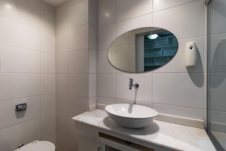 Apartamento para alugar com 130m², 3 quartos e 1 vaga Apartamento para alugar com 130m², 3 quartos e 1 vagaBanheiro da Suíte 2
