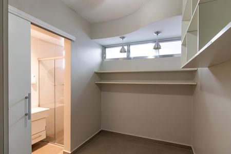 Apartamento para alugar com 130m², 3 quartos e 1 vaga Apartamento para alugar com 130m², 3 quartos e 1 vagaSuíte 2