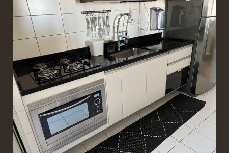 Apartamento para alugar com 102m², 3 quartos e 2 vagas Apartamento para alugar com 102m², 3 quartos e 2 vagasCozinha