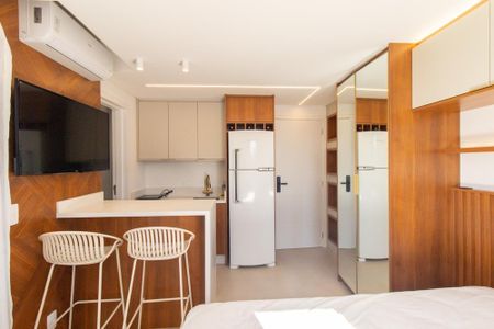 Apartamento para alugar com 2 quartos, 44m² em Cristo Rei, Curitiba