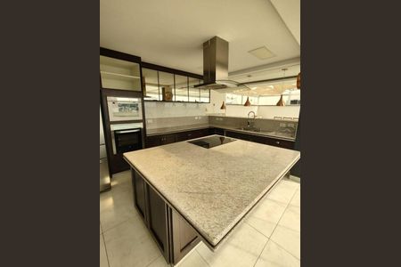 Apartamento à venda com 2 quartos, 214m² em Vila Galvão, Guarulhos