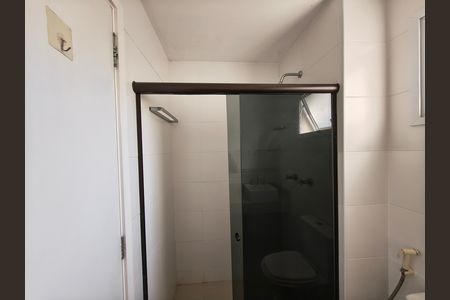 Banheiro da Suíte 1 de apartamento para alugar com 3 quartos, 156m² em Barra da Tijuca, Rio de Janeiro